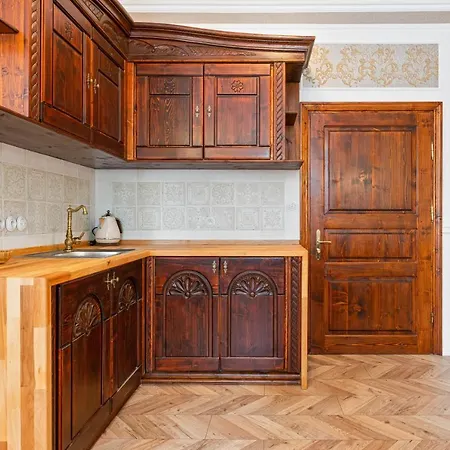 Hotel Pod Zebinem Ξενοδοχείο 4*