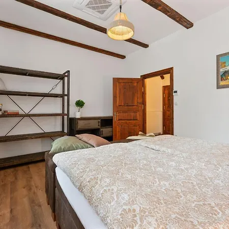 Hotel Pod Zebinem Ξενοδοχείο