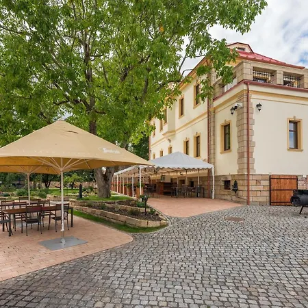 Ξενοδοχείο Hotel Pod Zebinem 4*