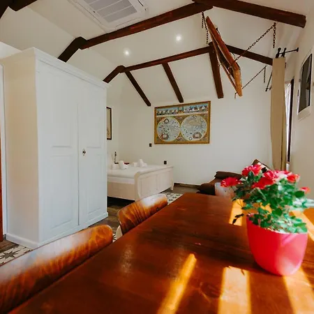 Hotel Pod Zebinem 4*